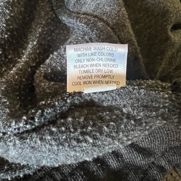 Converse One Star Wrap Sweater Women’s size XL - Picture 7 of 7